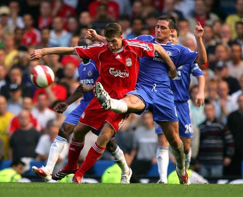 费和薪水均 费和薪水均